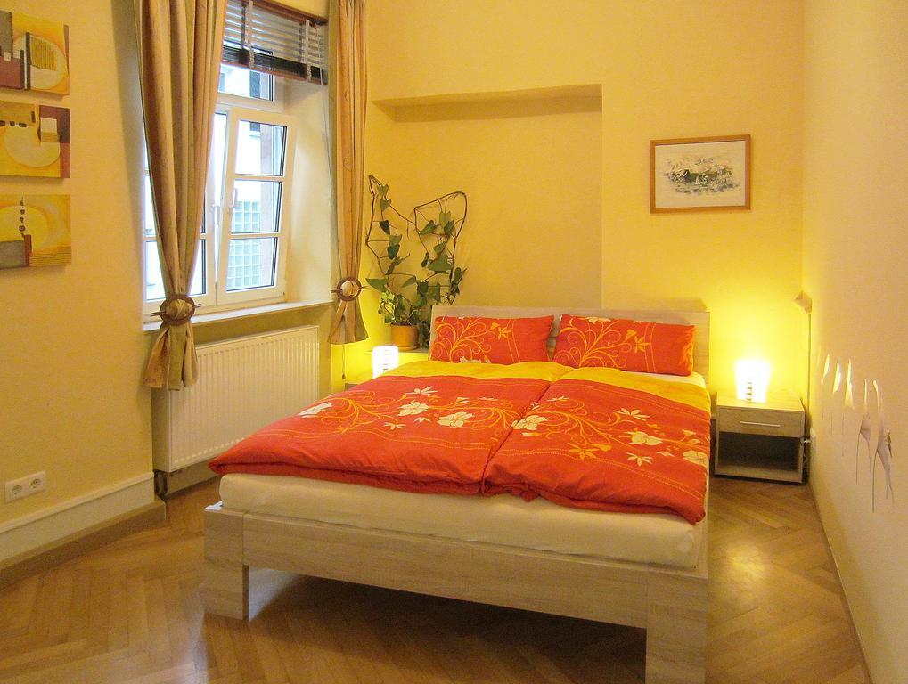 Weinstube Schwarzamsel Apartment Speyer Ngoại thất bức ảnh