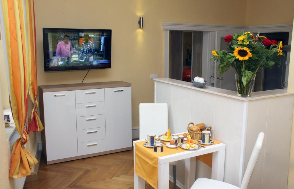 Weinstube Schwarzamsel Apartment Speyer Ngoại thất bức ảnh